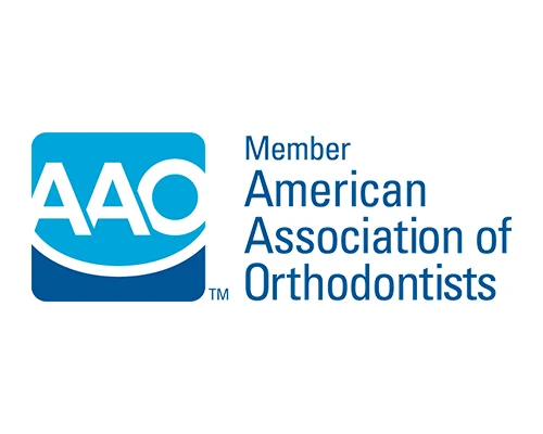 Member of the American Association of Orthodontists logo, indicating professional membership in a leading orthodontic organization.